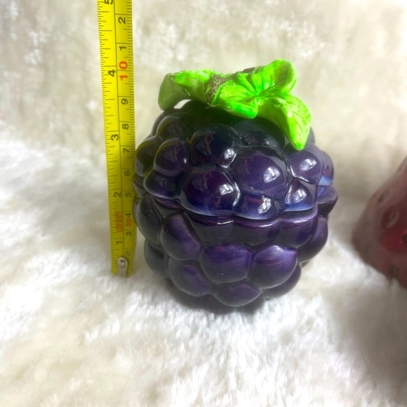 Strawberry and Grape Canisters - Picture 4 of 5